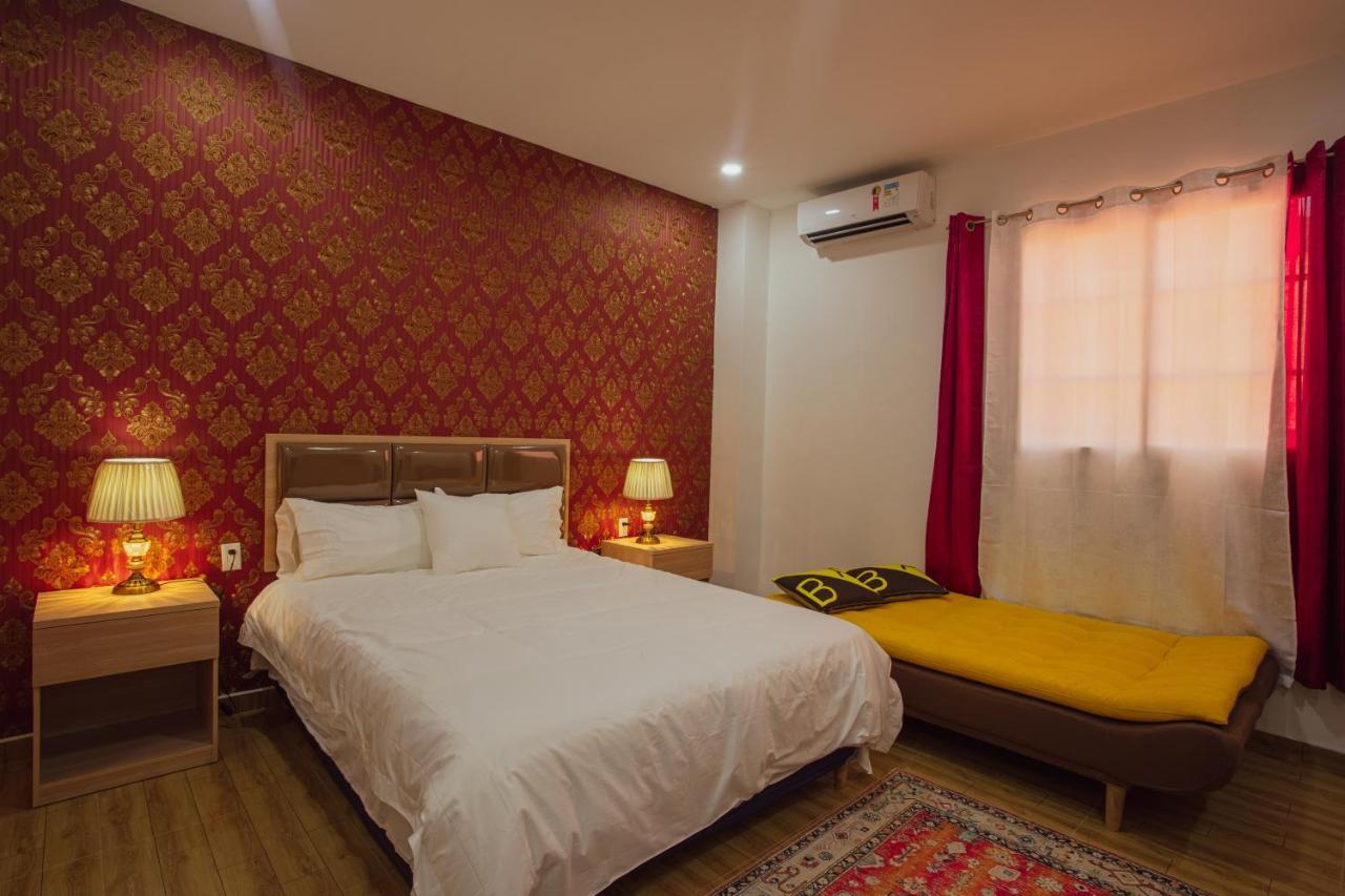 July Aparthotel Lower Prince's Quarter Kültér fotó